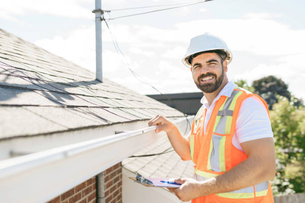 Best Flat Roof Repair Services  in Nneconne, WI